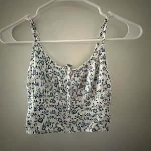 Hollister cropped tie tank top, adjustable straps, size xs